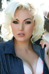 Jenna Ivory ScreenTies